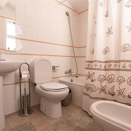 Chiringuito House - Suites *